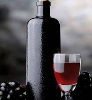 Простой рецепт фруктового вина из ирги, приготовленного в домашних условиях