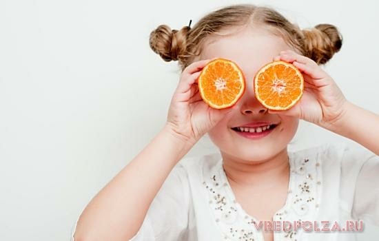 Детям рекомендуется вводить в рацион спелые мандарины после 2 лет