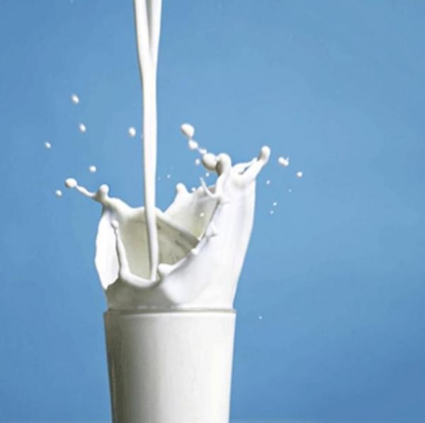 как очистить самогон молоком