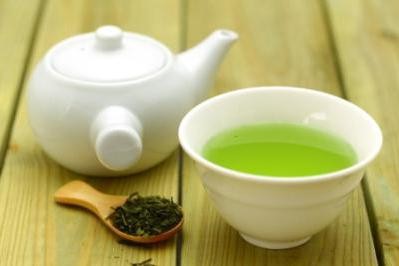 свежий зеленый чай