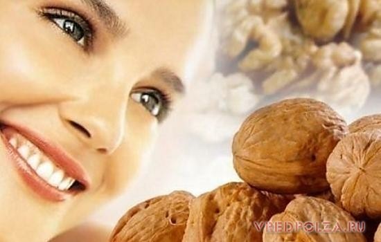 Грецкий орех омолаживает кожу, приводит в норму гормональный фон и защищает от онкологии