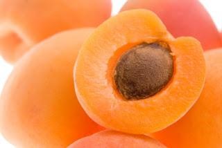 абрикосовые косточки польза или вред