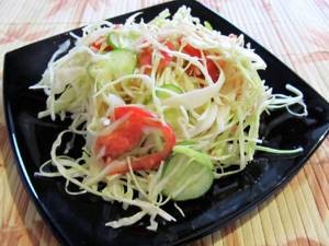 Рецепт приготовления весеннего салата с кольраби