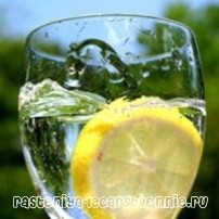 Вода с лимоном: польза утром